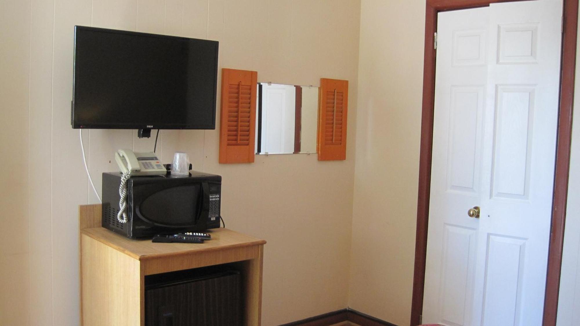 Rosecourt Motel Стратфорд Екстер'єр фото